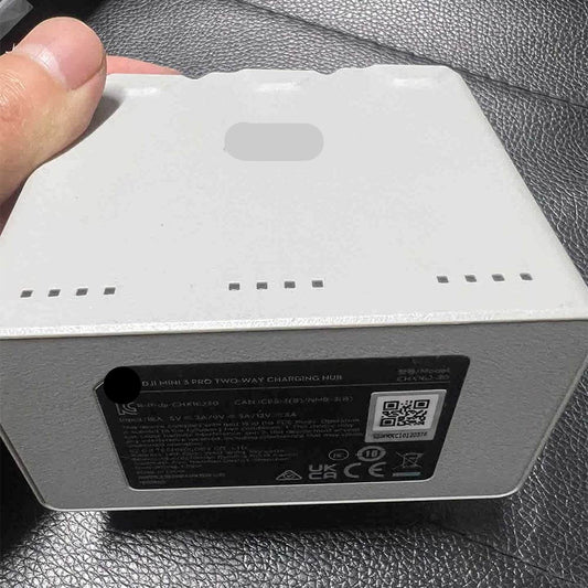(Used-Very Good) Original Two-Way Charging Hub Replacement for DJI Mini 4 Pro/Mini 3 Series Batteries
